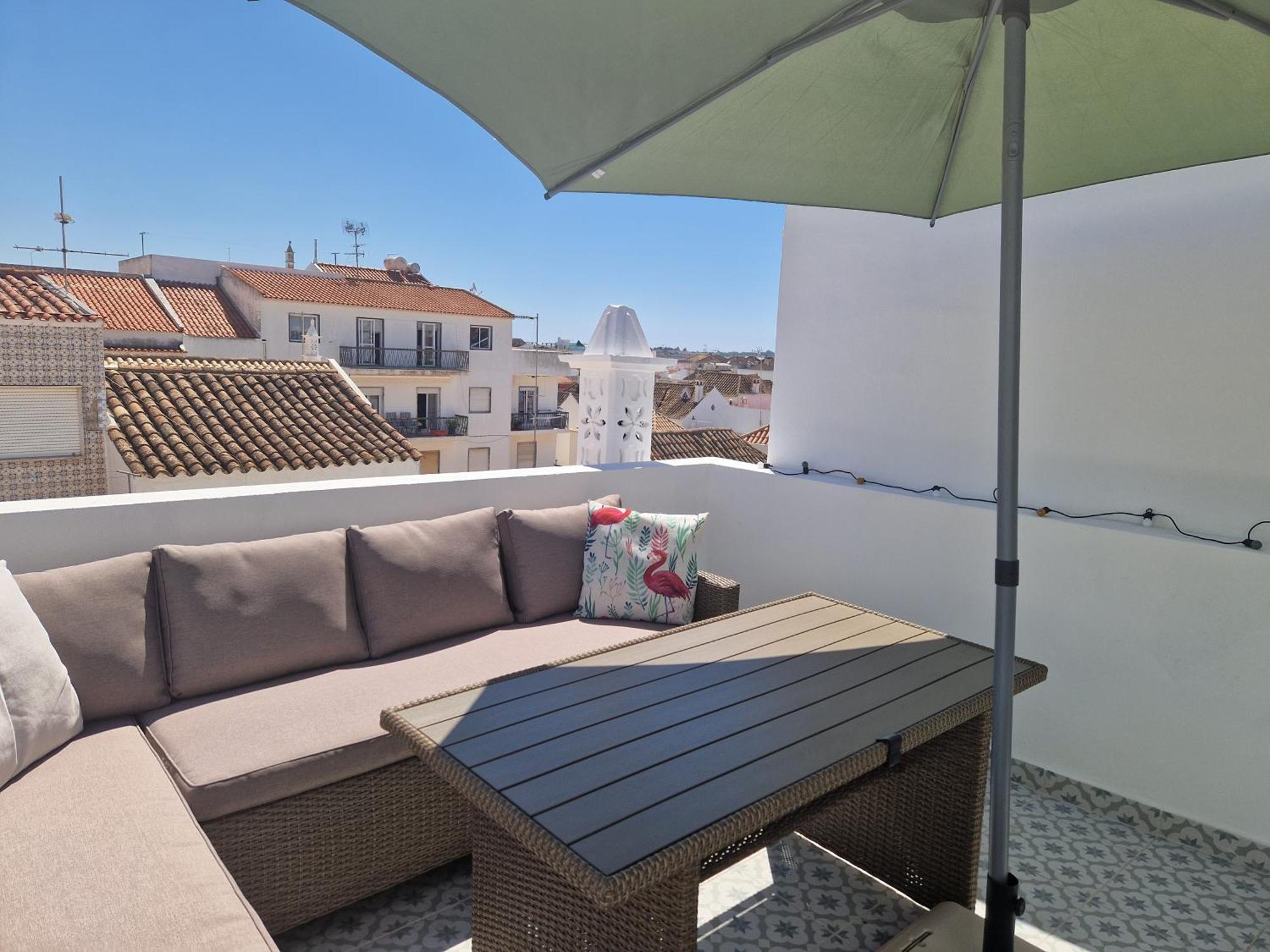 فيلا House With Private Roof Terrace In Centre تافيرا المظهر الخارجي الصورة